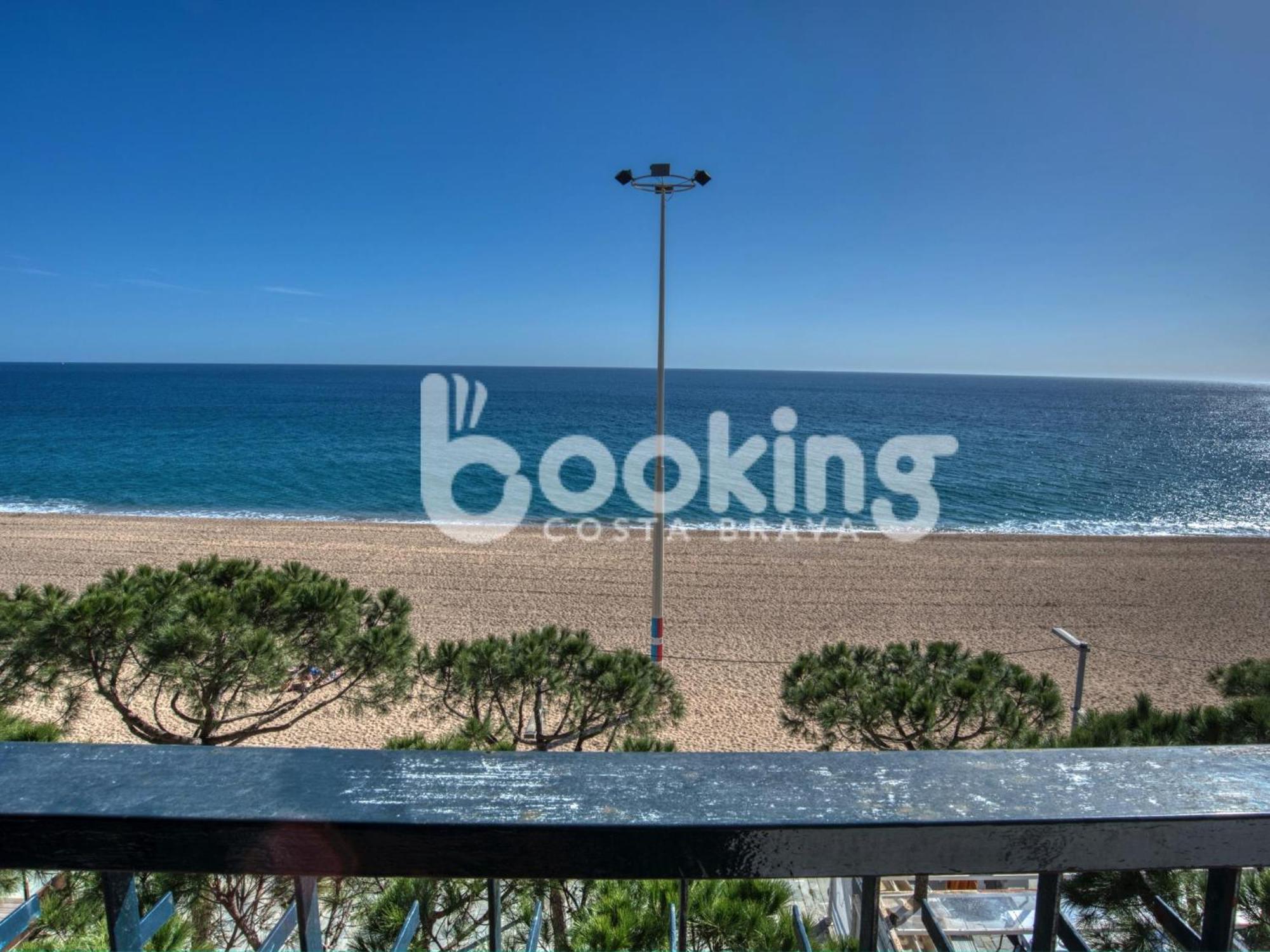 Embajador 2 Apartament A Primera Linia De Mar Per 5 Persones Platja d'Aro Luaran gambar