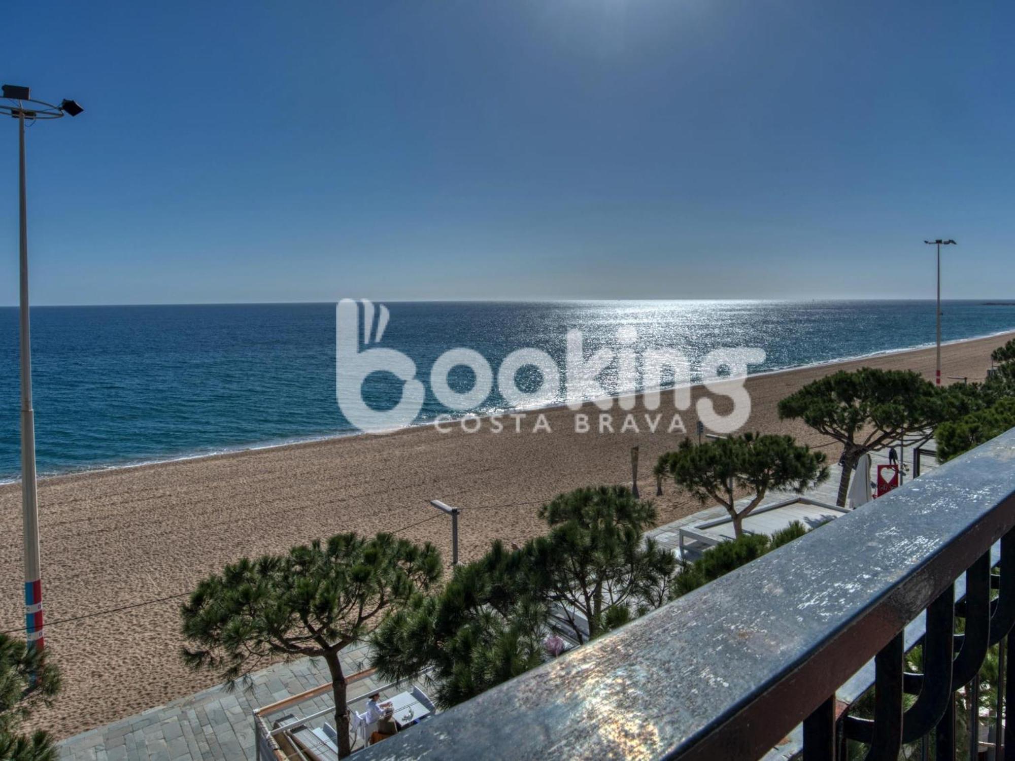 Embajador 2 Apartament A Primera Linia De Mar Per 5 Persones Platja d'Aro Luaran gambar